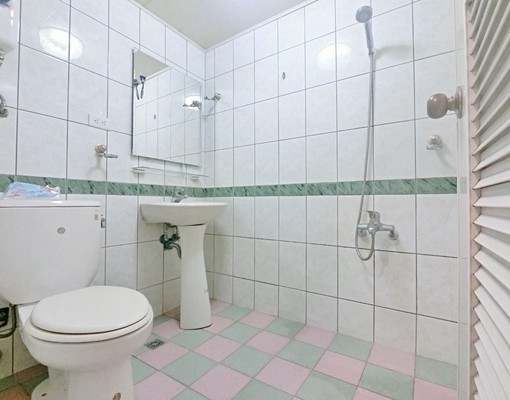 雙租補✨台水電✨陽台獨洗✨附近就是商圈✨秒殺釋出趕緊看厝 - Image 8