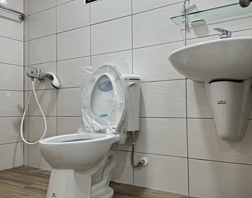 全新鳳山陽台大套房,雙面採光通風佳,可租補 - Image 6