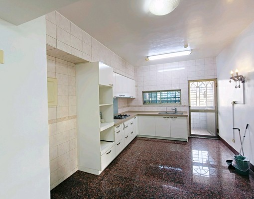 高鐵站溫馨2房,生活便利佳,可租補 - Image 5