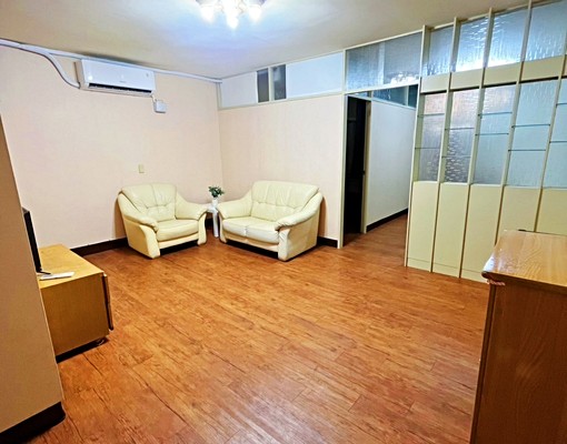 易居社宅✨可租補/800公尺中山國小捷運站/近花博,美術館 - Image 1