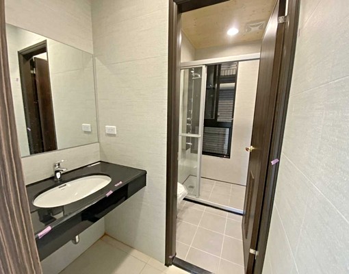 高樓景觀宅★2+1房★租金含管理費平面車位★可申請租金補貼 - Image 13