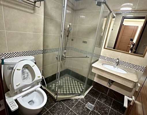 正藝文/同德國小旁~優質學區地段四房車~機能佳 - Image 15