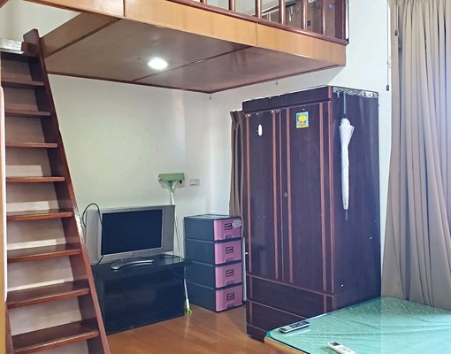 漢口路曉明女中旁樓中樓獨洗獨曬可租補 - Image 4