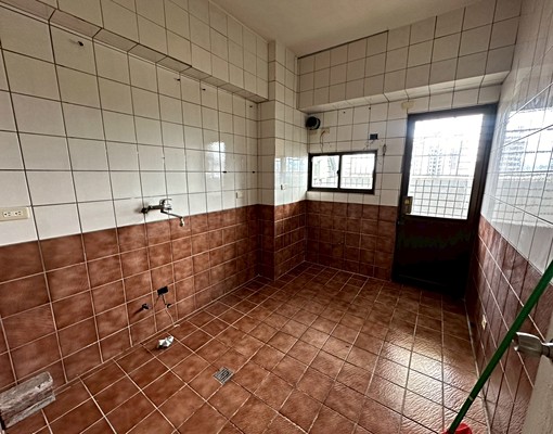 秒殺~大四房~空屋出租!!! - Image 10