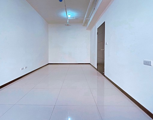 城中大璽~全新未住可租補2房車~興仁夜市 - Image 6