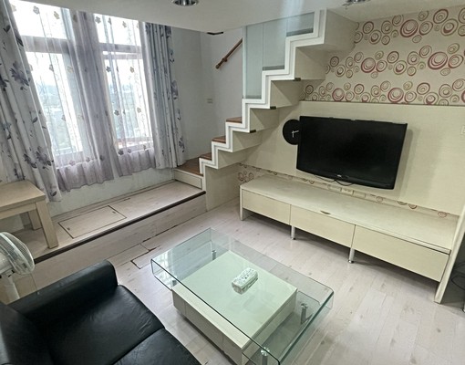 o陽光滿滿樓中樓o - Image 1