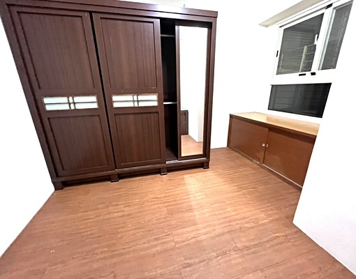 近立人國小三房可租補 - Image 2