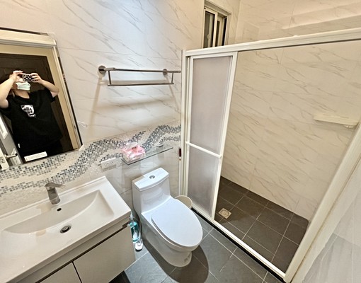 👍格局舒適✨月老廟夜景旁⭐加大雙人床/乾濕分離 - Image 6