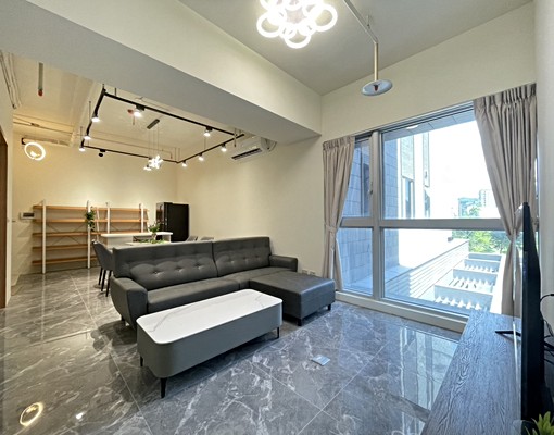 小檜溪【東騰青一】三面採光全新未住三房車 - Image 1