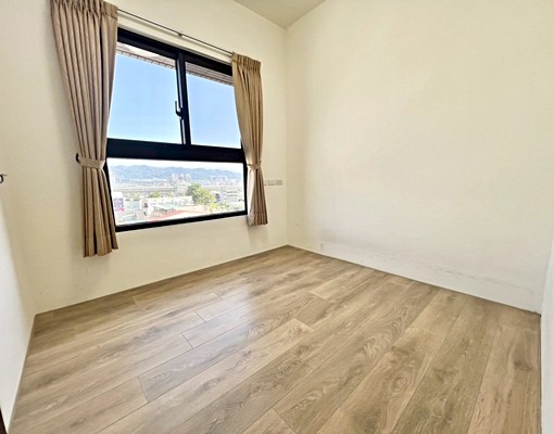 🉑租補🉑戶籍🉑寵|潭子近洲際台74|大三房平車|戶數少 - Image 8