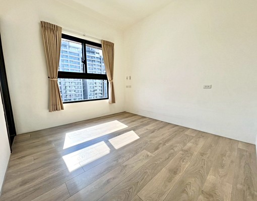 🉑租補🉑戶籍🉑寵|潭子近洲際台74|大三房平車|戶數少 - Image 3