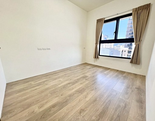 🉑租補🉑戶籍🉑寵|潭子近洲際台74|大三房平車|戶數少 - Image 7