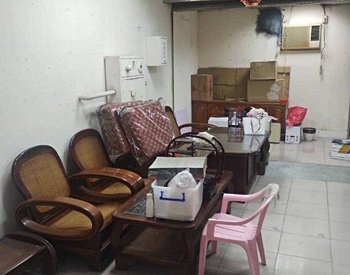 面積寬敞方正地下一樓.交通便利適倉庫.加工廠.辦公室等 - Image 1