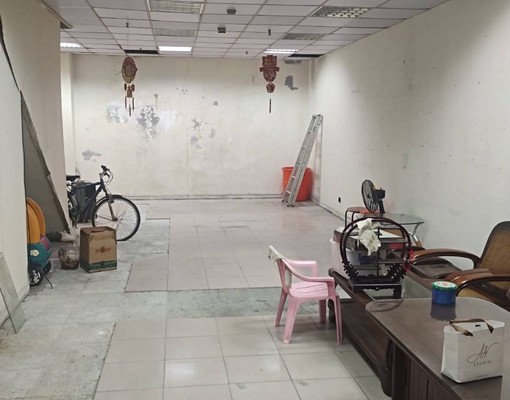 面積寬敞方正地下一樓.交通便利適倉庫.加工廠.辦公室等 - Image 4