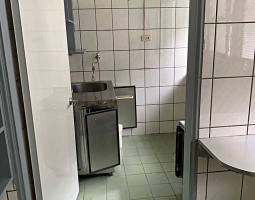 近重慶國小和國中,生活機能優附近有公園&停車場 - Image 4