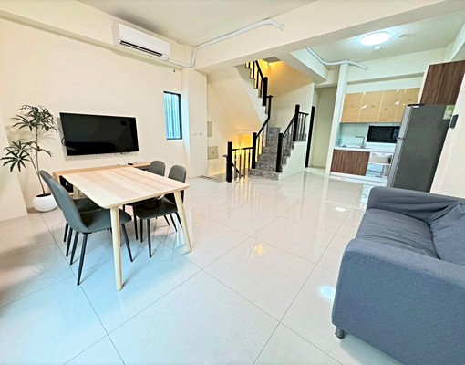 超美五房透天🔥間間套房🔥可停雙車🔥速搶 - Image 3