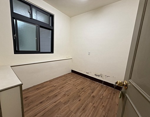 金門街面寬住辦一樓 - Image 8