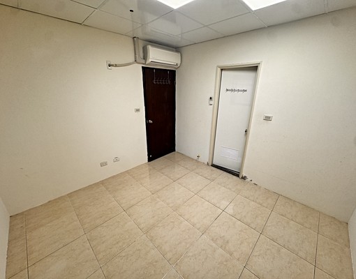 近捷運三和國中【電梯3房2衛】可補助★車位洽★房皆有窗 - Image 8