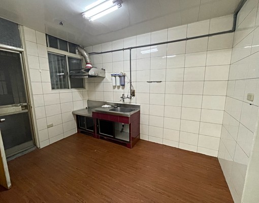 樹林火車站前站區全新整理一樓 - Image 5