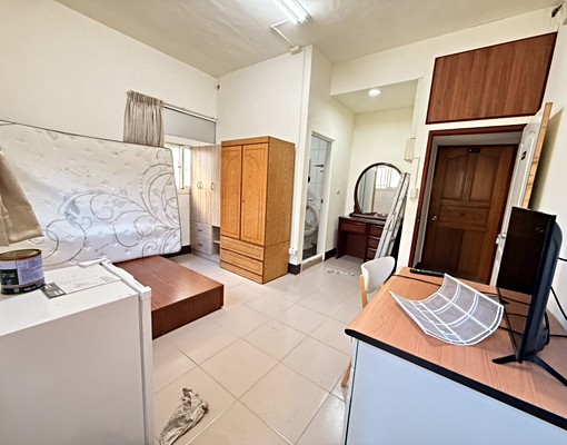 台電分算★近烏日嶺東獨洗曬大套房★附平面汽車位★子母車飲水機 - Image 4