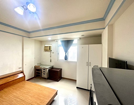 三重國小站🌸忠孝路寧靜巷弄/低樓層小資專屬套房/包水網 - Image 5