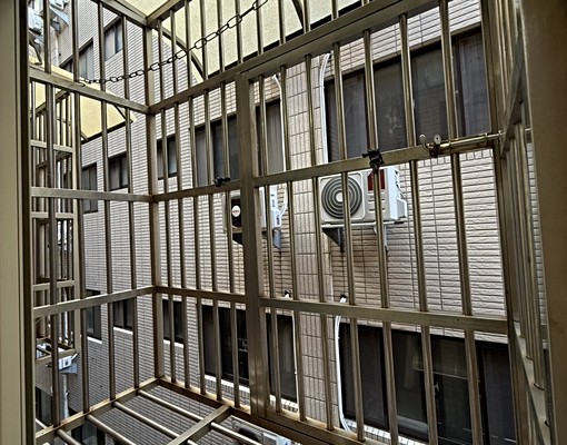 【養貓可以談】金山街中段近園區獨立洗衣機&可養貓安靜套房出租 - Image 9