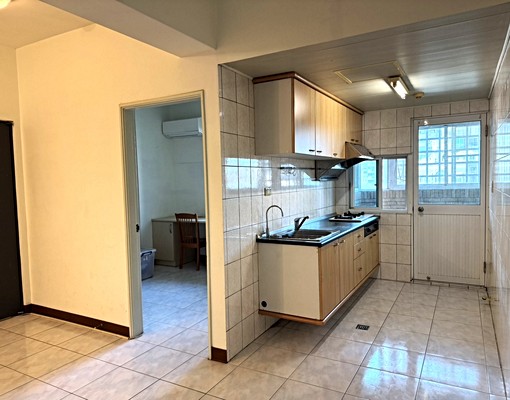 近假日花市八大學區三房 - Image 7