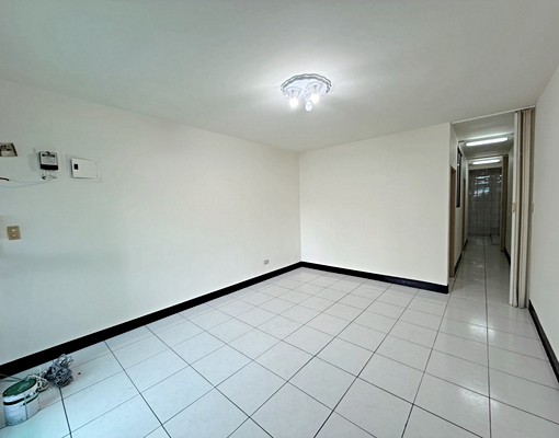 幸福路宏泰市場附近 - Image 3