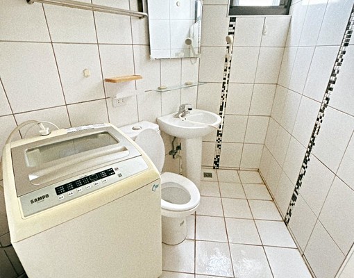 中國醫🔥可貓狗🔥可租補🔥獨洗陽台流理台🔥職業友善 - Image 8