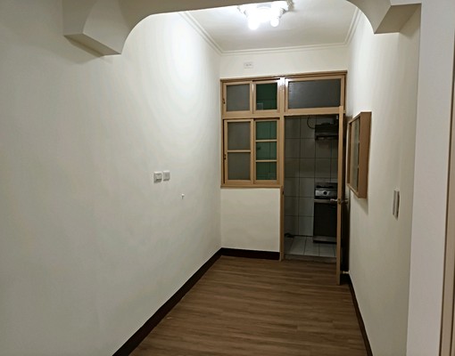 捷運4號出口一樓大兩房兩廳天然瓦斯加車庫 - Image 5