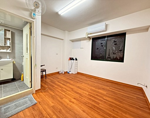 變頻冷氣♥內新市場★可寵大坪數三房平車🐶可貓狗大戰★商圈讚 - Image 9