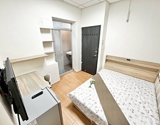 今夜夜色皎潔如你🎈一樓不爬梯子母車飲水機室內車位🎈可租補 - Image 1