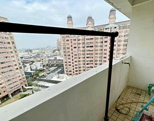 【6500元優質套房】永康中正路電梯/陽台/樓中樓採光通 - Image 5