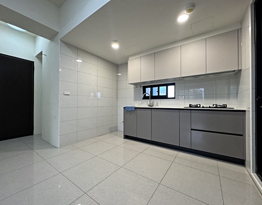 春木日和三房車|可報稅|可寵物|租金含車含管 - Image 5