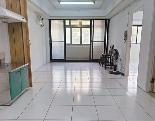 近石牌捷運、商圈整層住家含二套房出租 - Image 4