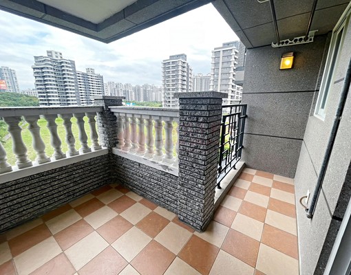 獨家專租|淡水「台北灣江南環繞綠意景觀四房」 - Image 12