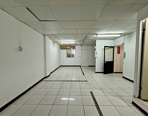 🌈【小蔣推薦】整層大空間，適辦公，可外勞 - Image 4