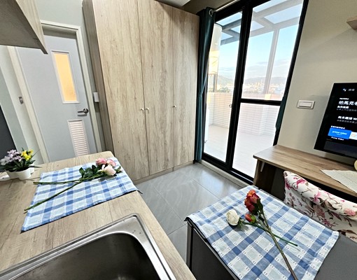 大里電梯套房👍陽台流理台💯機車位❇️租屋補助【加賴聯絡】 - Image 4