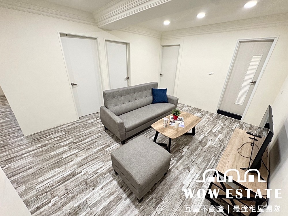 可三租補★美裝潢三房雙衛浴★電梯管理員★獨立廚房★傢俱電全配 - Image 1