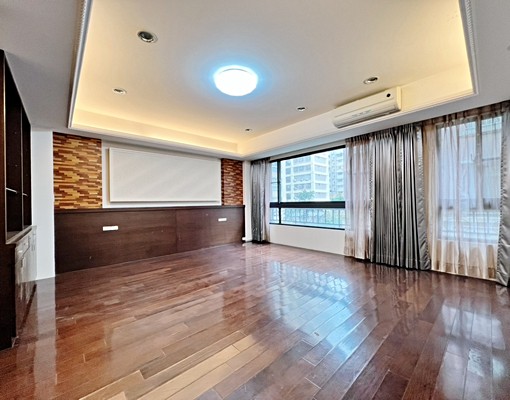 南屯五星級🌟豪宅別墅🉑營登報稅#住辦#停4車#附三溫暖 - Image 4