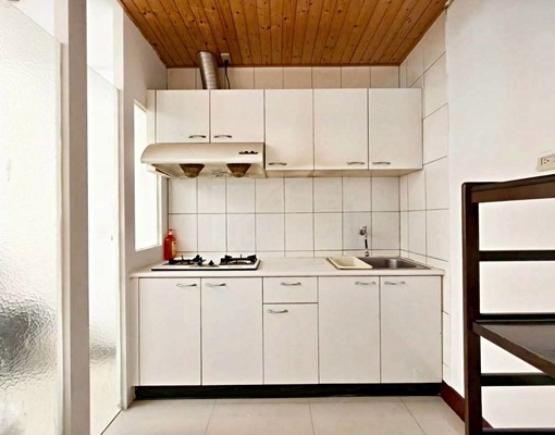 [租]潭子頭家厝商圈優質透天，生活機能超方便 - Image 6