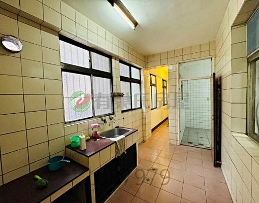 近三鶯線三峽站捷運便捷公寓低樓層三房 - Image 10