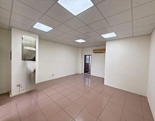 獨家牛埔商圈臨15米路大面寬|各業首選黃金店 - Image 6