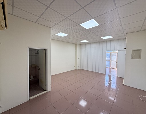 獨家牛埔商圈臨15米路大面寬|各業首選黃金店 - Image 10