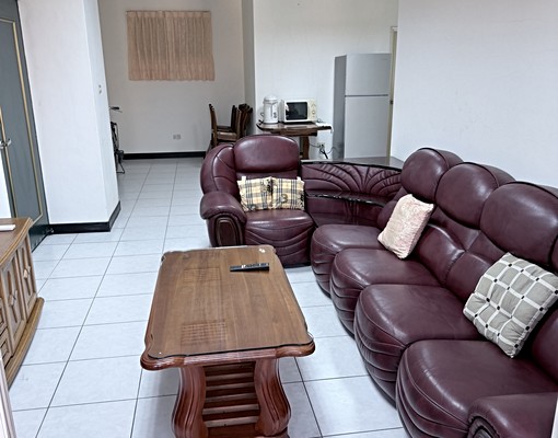 【北港朝天宮旁|稀有景觀2房|直看媽祖像|乾淨明亮電梯大樓】 - Image 3