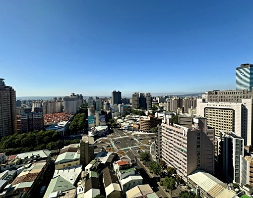 南區國圖館旁|全新2房✨全配傢俱|系統櫃|可租補戶籍💯 - Image 16