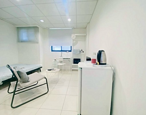 誠品旁勤美商圈公寓5樓安全舒適採光好停車可短租租補寵物 - Image 3