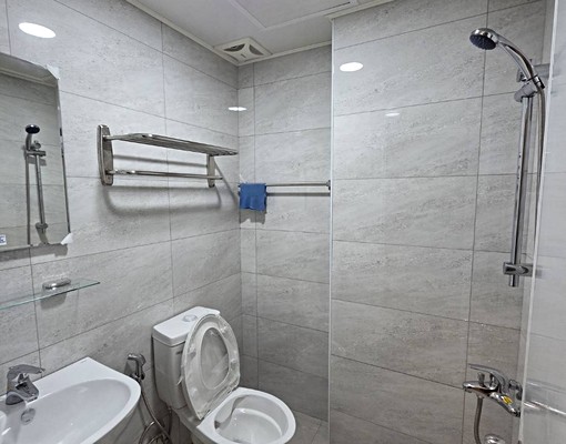 挑高小豪宅/全新裝修/流理台/社宅可租補免仲/意志力 - Image 6