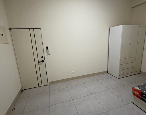 全新白色精緻溫馨電梯陽台套房獨立洗衣機機車位 - Image 6