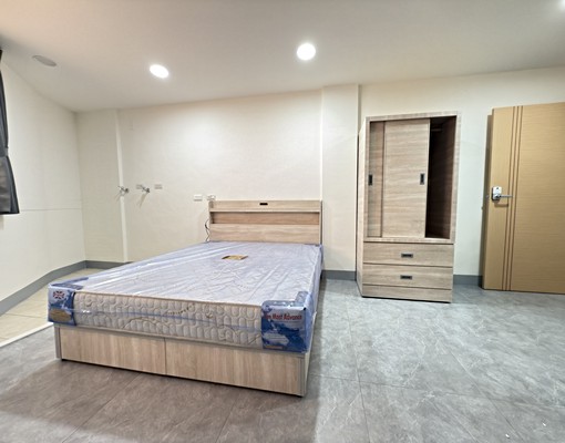 房仲少林寺🔥專簽~近澄清長安醫院全新整理套房(設備齊) - Image 2